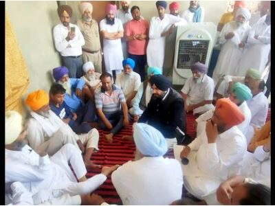 Sidhu demands compensation, govt jobs for families of deceased farmers in Punjab