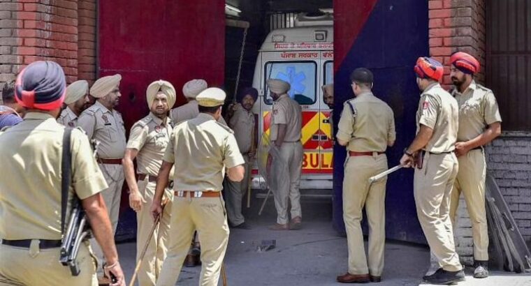 Undertrial prisoner in Gurdaspur grenade case escapes police custody, flees mental hospital
